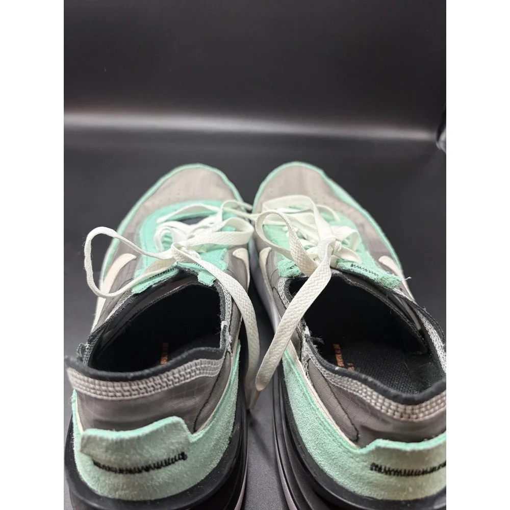 Nike Waffle One SE Waffle One Men's Size 10 Black Light Menta DD8014-005